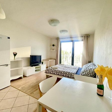 Centrum Park Studio Prague Luaran gambar